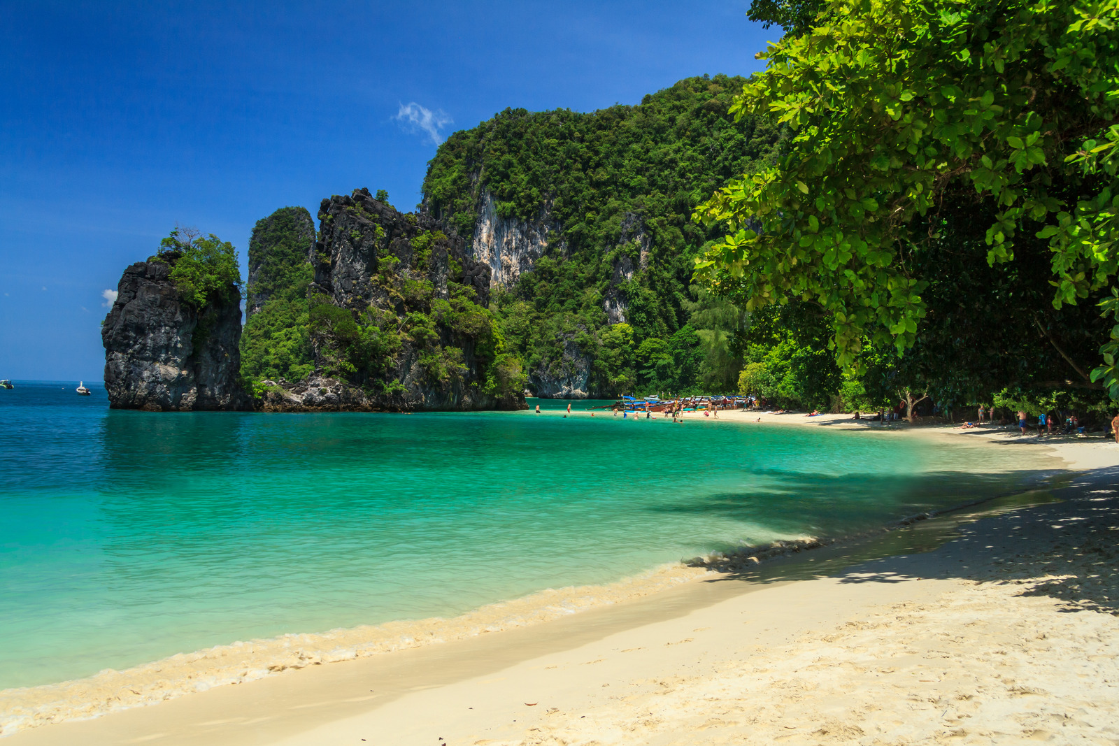 Hong Island, Andaman Sea, Krabi Thailand.