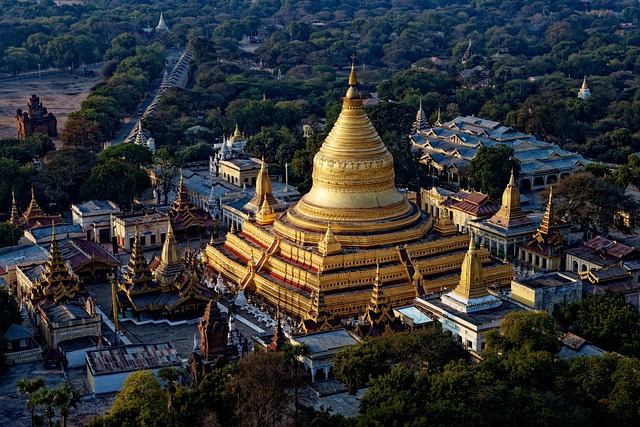 shwezigon-pagoda-gbc3adb102_640